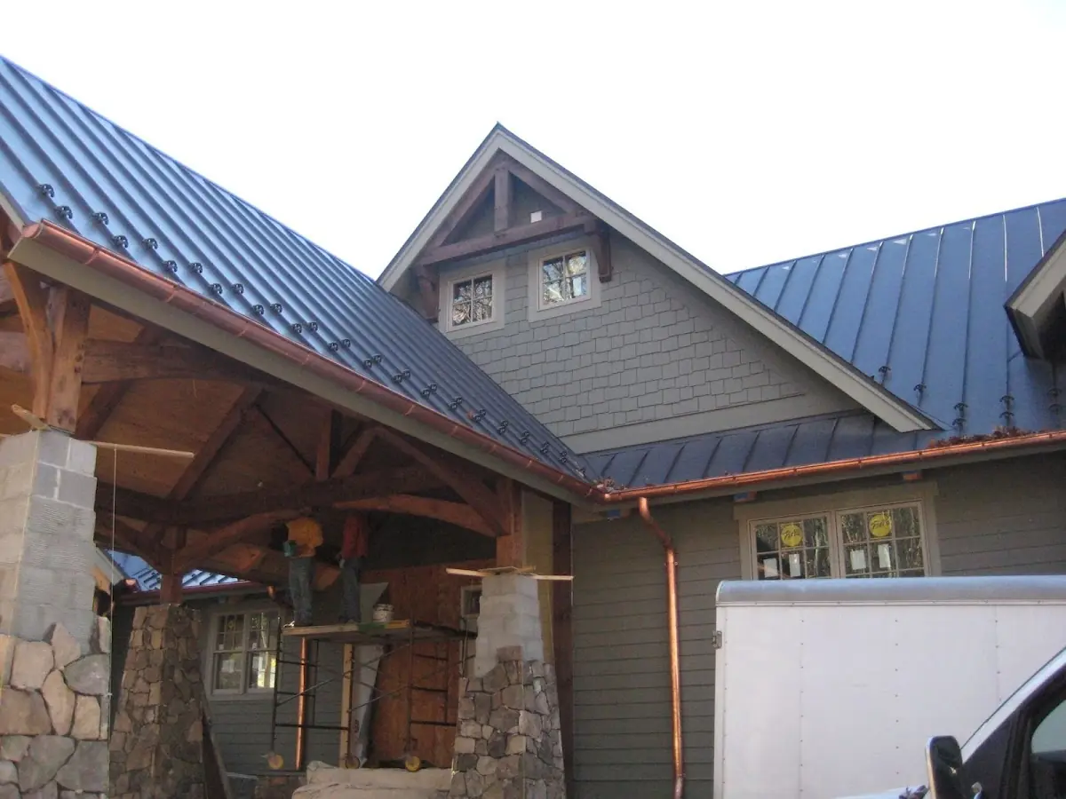 Craftsman Roofing team delivering quality roofing work in Cross Junction